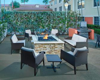 Residence Inn by Marriott Fort Lauderdale Weston - Weston - Patio