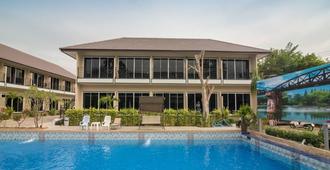 Sky Resort - Thành phố Kanchanaburi - Bể bơi