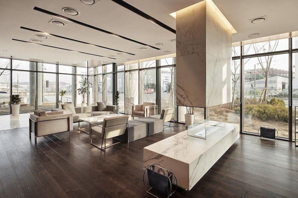 رامادا إنكور باي ويندام جيمبو هان ريفر هوتل