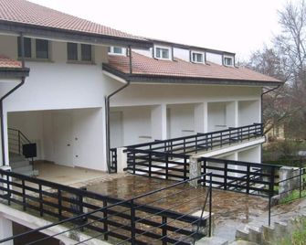Hotel Gioia - San Severino Lucano - Building