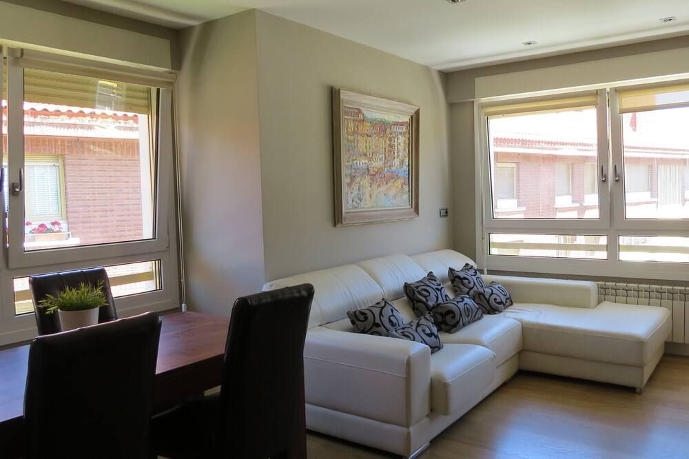 Front Line With Sea Views Garage + Free Wifi - Zarautz - غرفة معيشة