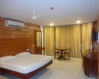 Sree Gokulam Nalanda Resorts - Neeleshwar - Habitación