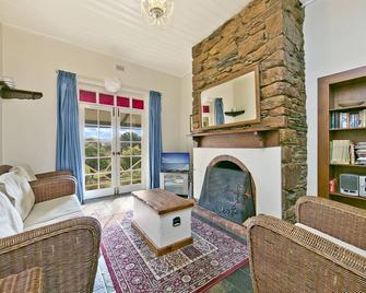 Vineyard Cottage Bnb - Forreston - Sala de estar