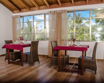 Cerulean View Residence - Hanimaadhoo - Restaurante