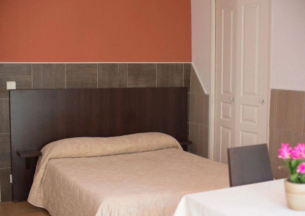 أوتل رين دازور