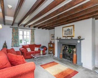 Sands Farm Cottages - Pickering - Living room