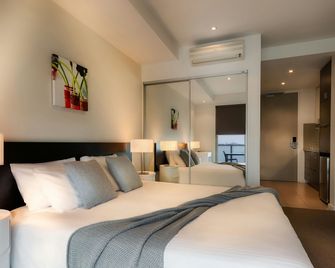 Caroline Serviced Apartments Brighton - Brighton - Bedroom