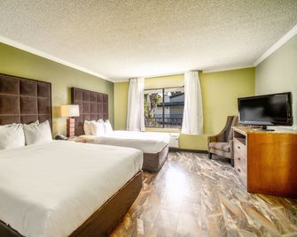 The Buena Park Hotel & Suites - Buena Park - Soverom