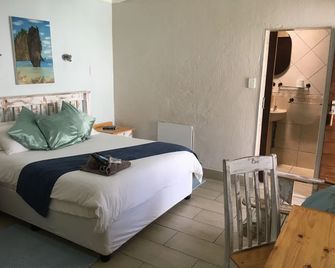 Isle La Breeze Guest House - Emalahleni