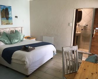 Isle La Breeze Guest House - Emalahleni