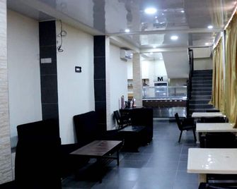Metro Hotel - Freetown - Restaurant