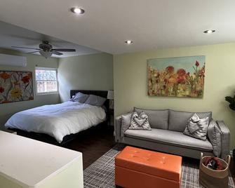 Normal Heights Studio Unit - San Diego - Bedroom