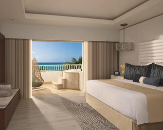 Secrets St. James Montego Bay - Adults Only Unlimited Luxury - מונטגו ביי - חדר שינה
