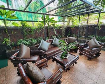 Mb's Garden Inn - Cebu - Patio