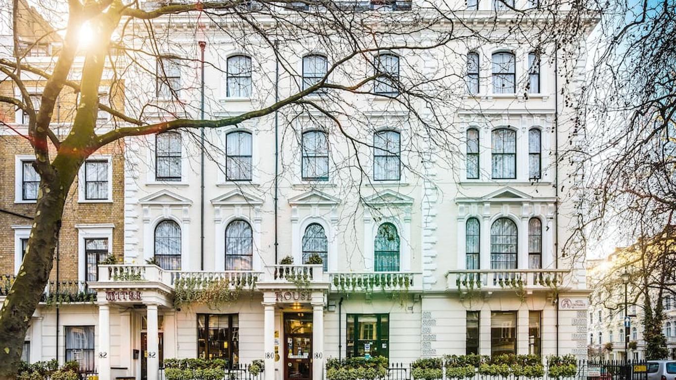 فندق ميتري هاوس