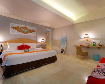 Koa D'surfer Hotel - North Kuta - Phòng ngủ