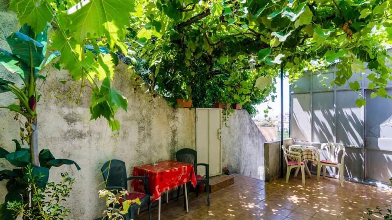 Guest House Mara