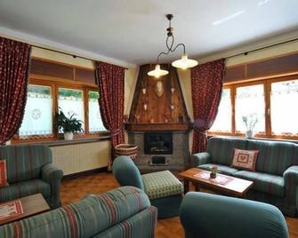 Hotel Beau Sejour - Pré-Saint-Didier - Salon
