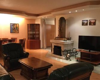 Holiday house Pardubice 3 for 1 - 12 persons with 5 bedrooms - Row house - Pardubice - Wohnzimmer