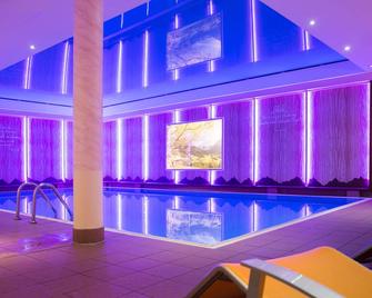IFA 阿爾彭羅斯酒店克萊因瓦爾瑟塔爾酒店 - 密特堡 - 米特爾貝格 - 游泳池