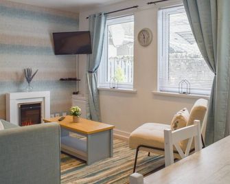 1 bedroom accommodation in Berwick-upon-Tweed - Berwick-Upon-Tweed - Living room