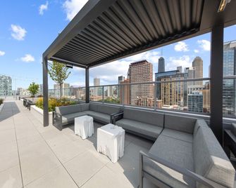 Kasa River North Chicago - Chicago - Balcony