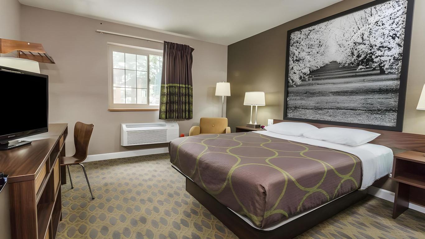 Deluxe Inn Willows