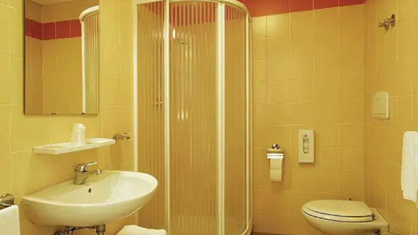 هوتل فورستيريا فولتيرا