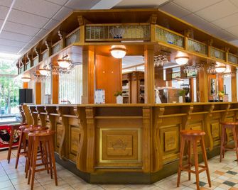 Nostra Hotel Siófok - Siofok - Bar