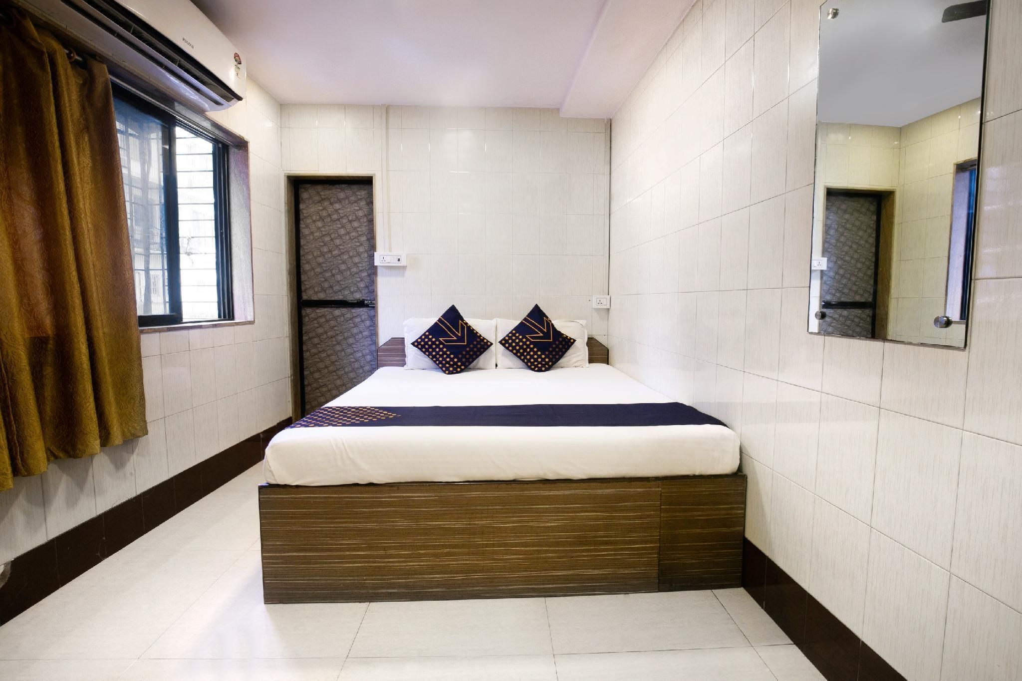 Spot On Hotel Saim Palace Near Marine Drive Beach - מומבאי - חדר שינה