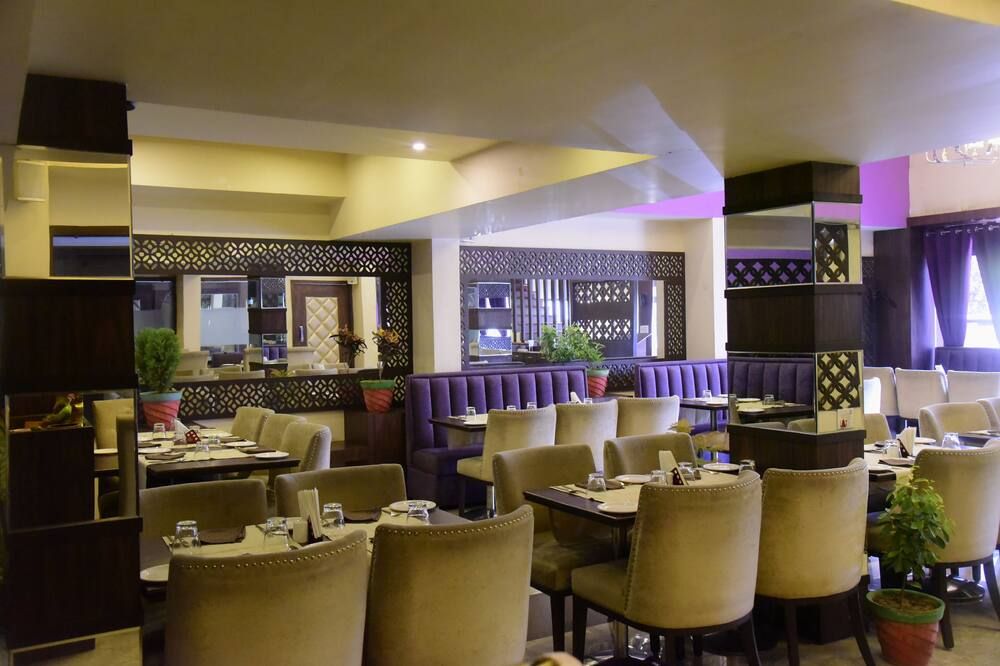 Hotel Midtown Grand - Kota - Restaurant