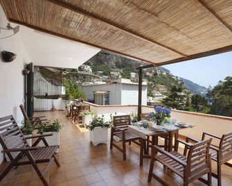 Estate4home - Niko's apt - Positano - Balcony