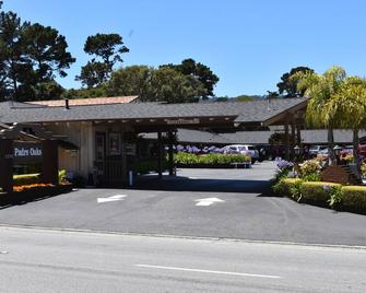 Padre Oaks - Monterey - Κτίριο
