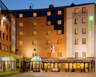 Holiday Inn Express Arras - Arrás - Edificio