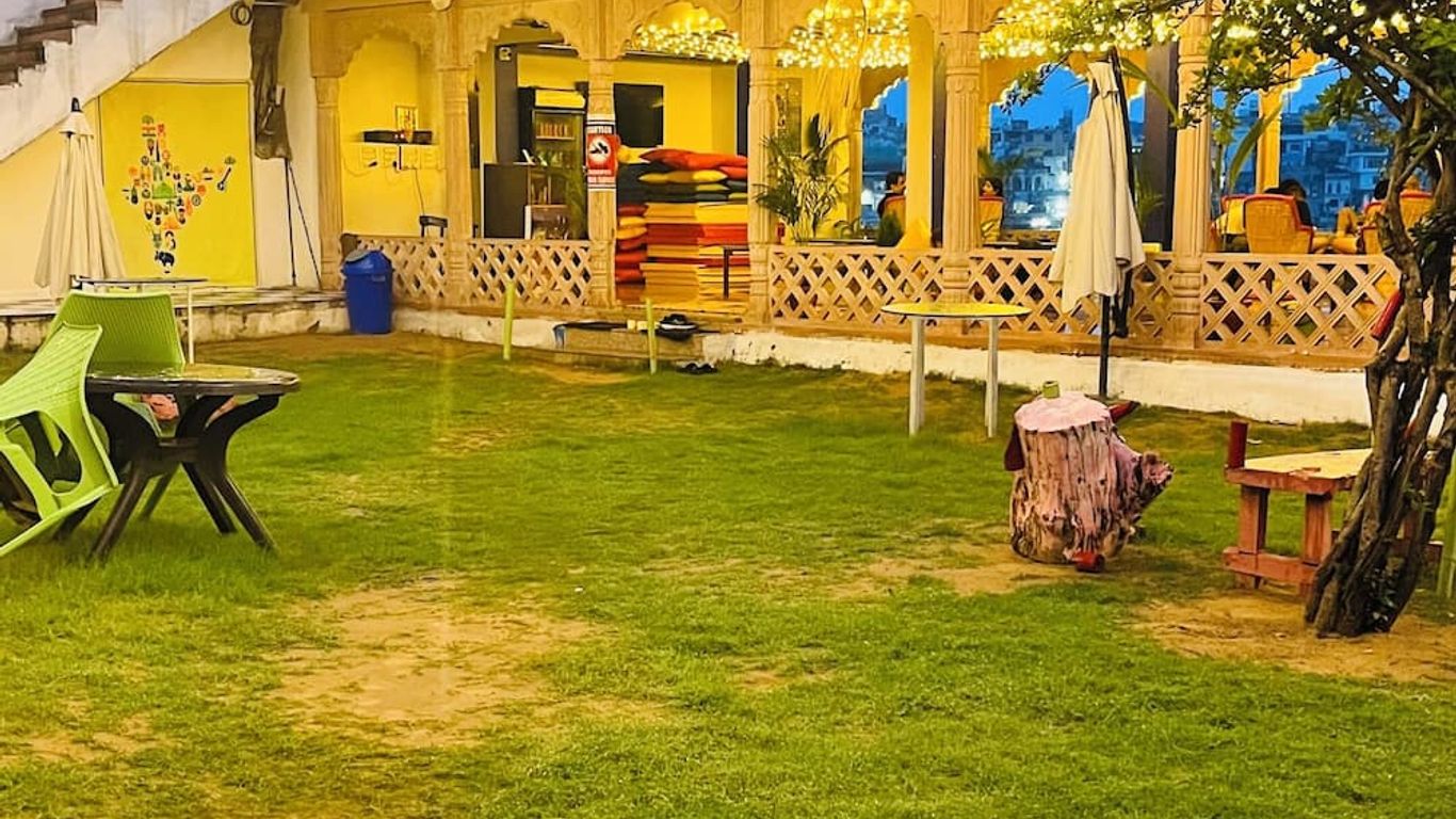 Radhika Palace Hotel