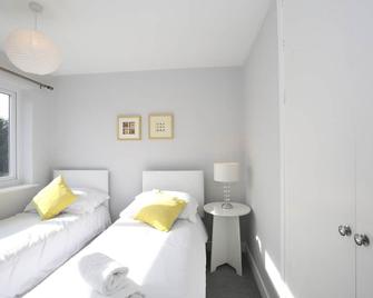 Lovely House near Blenheim Palace - Kidlington - Bedroom