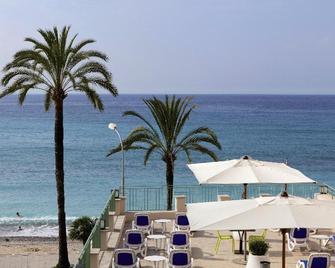 Belambra Clubs Menton - Hotel Le Vendome - Menton - Playa