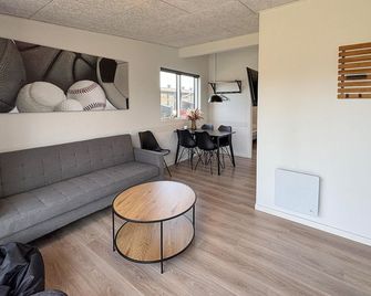 Stunning apartment in Vejen with WiFi - Vejen - Huiskamer