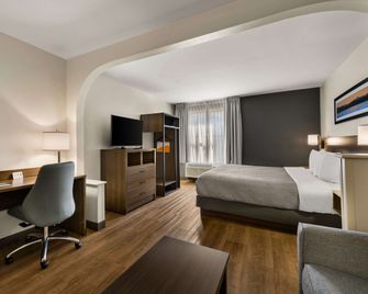 Quality Inn & Suites Matthews - Charlotte - Matthews - Schlafzimmer