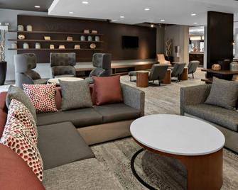 Courtyard by Marriott Raleigh North/Triangle Town Center - Raleigh - Lounge