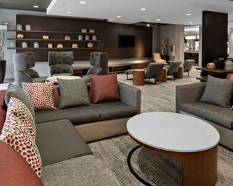 كورتيارد باي ماريوت راليغ نورث/مركز ترايانجل تاون - راليغ - ردهة