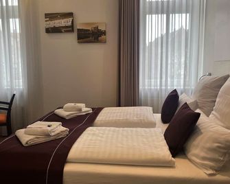 Sevendays Hotel Boardinghouse - Karlsruhe - Habitación