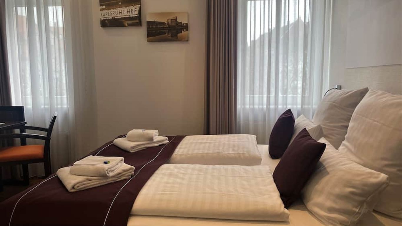 Sevendays Hotel Boardinghouse