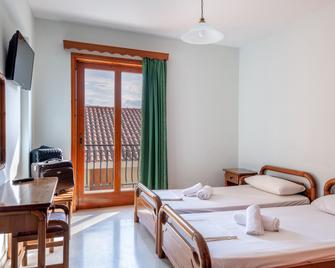 Europe Hotel - Argostoli - Bedroom