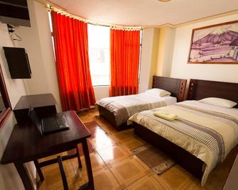 Mashys Hostal - Otavalo - Bedroom