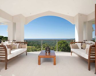 Alexandria Retreat - דונאן - מרפסת