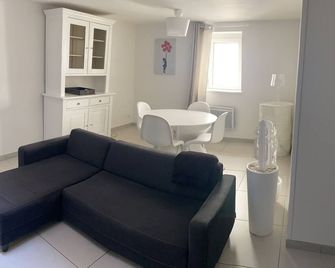 Louise - Luxeuil-les-Bains