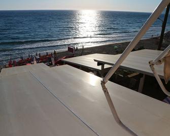 The Executive - An Earthly Paradise In Agios Gordios, Corfu, Greece - Agios Gordios - Balcony