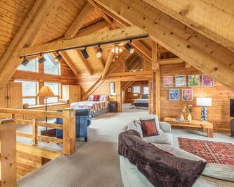 Custom Log Home-Pet-Friendly-Rio Grande River Access-Breathtaking Views - Creede - Sala de estar