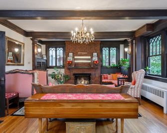 Oakland Cottage Bed And Breakfast - אשוויל - חדר אוכל